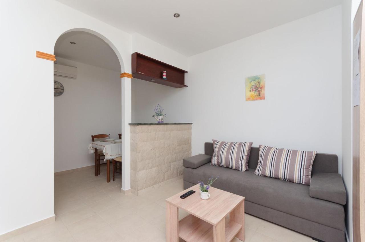 Apartments Branka Mošćenička Draga Eksteriør billede