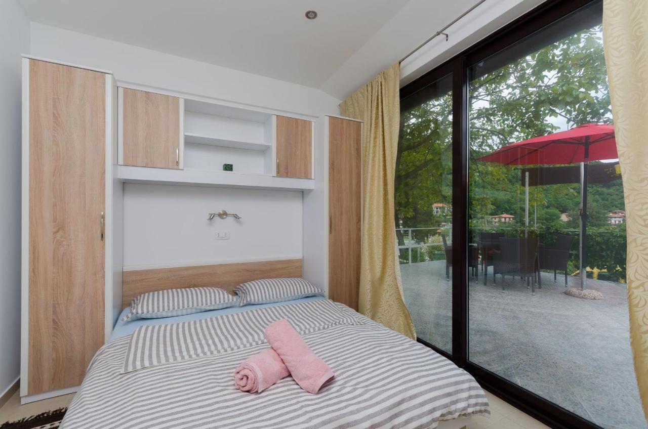 Apartments Branka Mošćenička Draga Eksteriør billede
