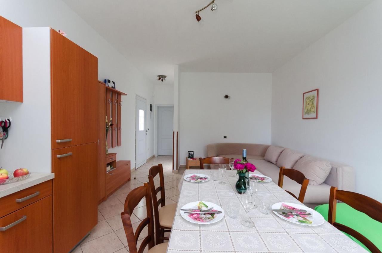 Apartments Branka Mošćenička Draga Eksteriør billede